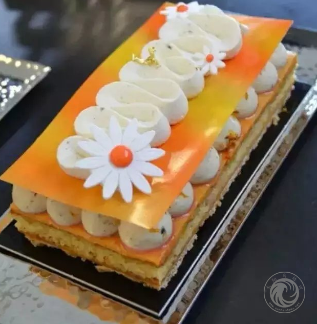 西點(diǎn)師月薪工資一般多少錢
